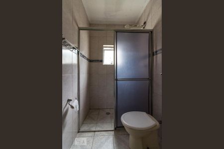 Casa para alugar com 110m², 2 quartos e 2 vagasBox do Banheiro Social 