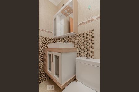 Banheiro de apartamento à venda com 2 quartos, 65m² em Centro, Barueri