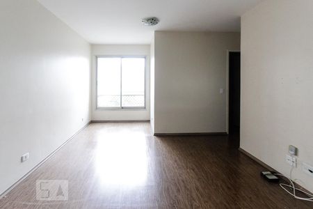Apartamento para alugar com 60m², 2 quartos e 1 vagasala