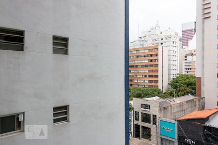 Vista da sala de apartamento para alugar com 1 quarto, 76m² em Consolação, São Paulo