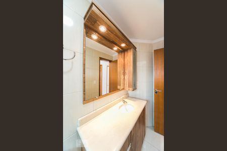 Banheiro de apartamento para alugar com 2 quartos, 74m² em Nova Gerty, São Caetano do Sul