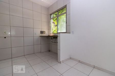Cozinha de casa de condomínio para alugar com 1 quarto, 54m² em Méier, Rio de Janeiro