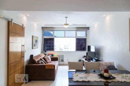 Apartamento para alugar com 80m², 2 quartos e 1 vagaSala