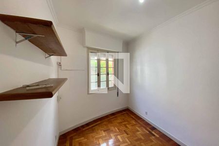 Quarto 1 de apartamento à venda com 2 quartos, 113m² em Laranjeiras, Rio de Janeiro