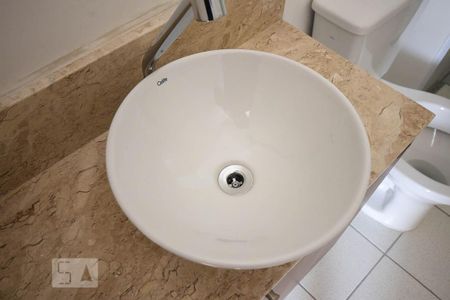 Detalhe do banheiro de apartamento para alugar com 2 quartos, 55m² em Vila Andrade, São Paulo - Torre 2