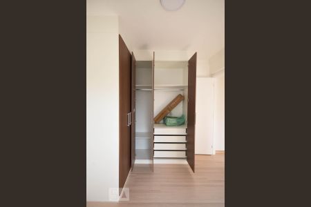 Armário do quarto 2 de apartamento para alugar com 2 quartos, 55m² em Vila Andrade, São Paulo - Torre 2