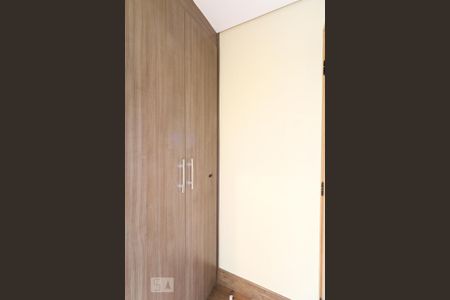 Apartamento à venda com 60m², 1 quarto e 2 vagasQuarto - Armários