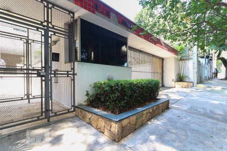 Apartamento à venda com 60m², 1 quarto e 2 vagasFachada