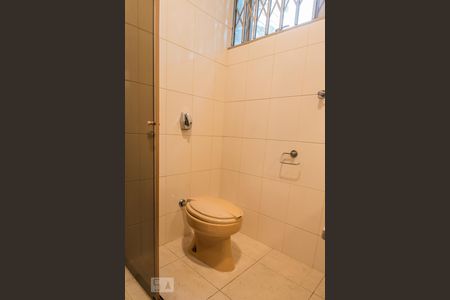 Casa à venda com 267m², 4 quartos e 2 vagasBanheiro Suíte 2