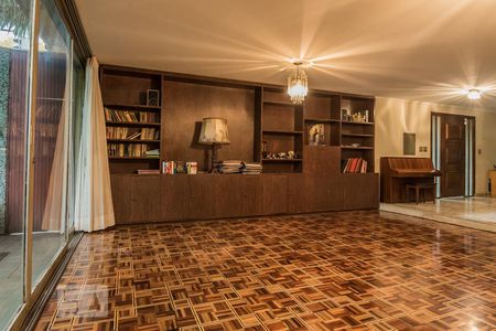 Sala de casa à venda com 4 quartos, 267m² em Campo Belo, São Paulo