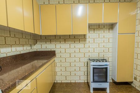 Casa à venda com 267m², 4 quartos e 2 vagasCozinha