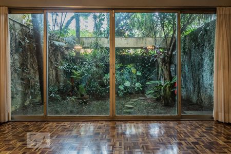 Sala de casa à venda com 4 quartos, 267m² em Campo Belo, São Paulo