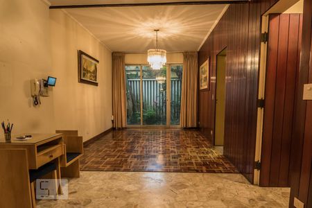 Casa à venda com 267m², 4 quartos e 2 vagasCopa