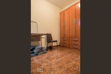 Casa à venda com 267m², 4 quartos e 2 vagasQuarto Serviço 1