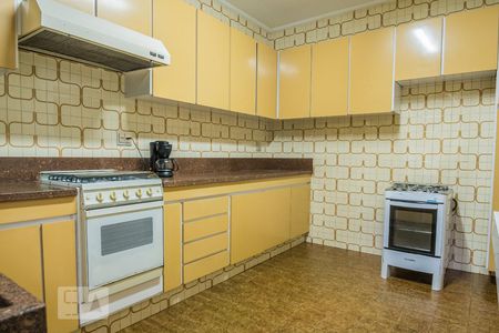 Casa à venda com 267m², 4 quartos e 2 vagasCozinha