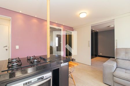 Cozinha de apartamento para alugar com 1 quarto, 42m² em Bela Vista, São Paulo