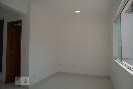 Sala de casa para alugar com 3 quartos, 125m² em Vila Alzira, Santo André