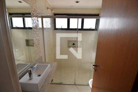 Apartamento à venda com 74m², 1 quarto e 1 vagaBanheiro Suíte