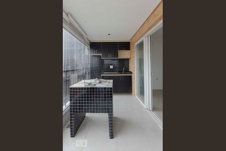 Sacada - Cozinha de apartamento para alugar com 1 quarto, 30m² em Vila Diva (zona Norte), São Paulo
