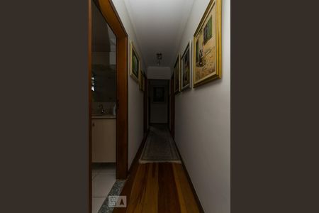 Corredor de apartamento à venda com 3 quartos, 110m² em Vila Mariana, São Paulo