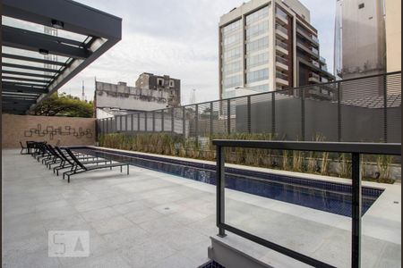 Piscina de apartamento para alugar com 1 quarto, 44m² em Pinheiros, São Paulo