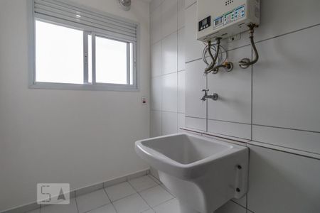 Área de Serviço de apartamento para alugar com 2 quartos, 57m² em Jardim Iracema, Barueri