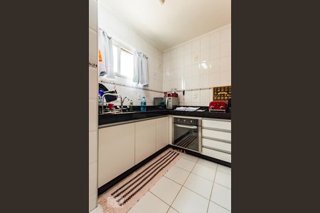 Apartamento à venda com 101m², 2 quartos e 1 vagaCozinha