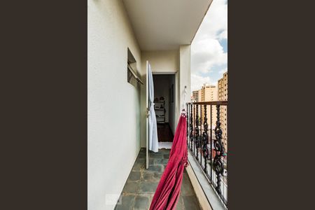 Varanda
 de apartamento à venda com 2 quartos, 101m² em Cambuí, Campinas