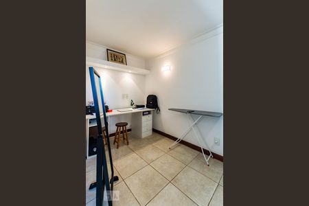 Apartamento à venda com 101m², 2 quartos e 1 vagaSuíte