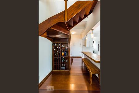 Sala de apartamento à venda com 2 quartos, 101m² em Cambuí, Campinas