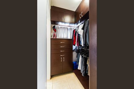 Apartamento à venda com 101m², 2 quartos e 1 vagaSuíte