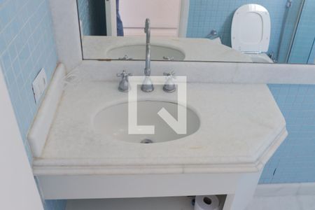 Apartamento para alugar com 240m², 3 quartos e 3 vagasBanheiro da Suíte 2