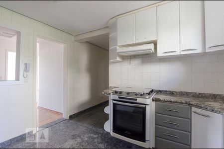 Apartamento à venda com 150m², 3 quartos e 2 vagasCozinha