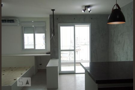 Sala/Dormitório de kitnet/studio para alugar com 1 quarto, 36m² em República, São Paulo