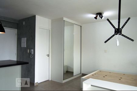 Studio para alugar com 36m², 1 quarto e 1 vagaSala/Dormitório