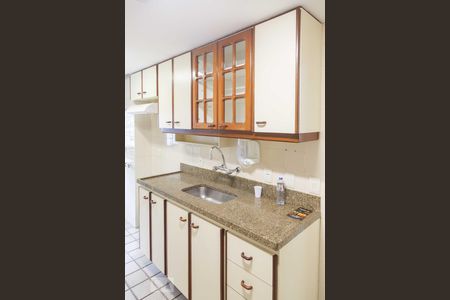Apartamento para alugar com 108m², 3 quartos e 2 vagasCozinha