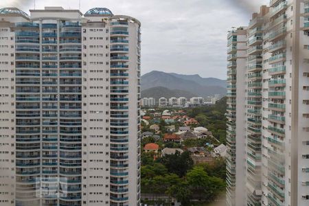Apartamento para alugar com 108m², 3 quartos e 2 vagasVista