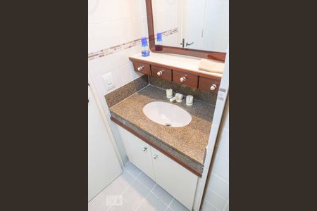 Apartamento para alugar com 108m², 3 quartos e 2 vagasBanheiro social