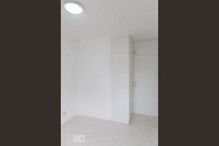 Apartamento para alugar com 108m², 3 quartos e 2 vagasSuíte