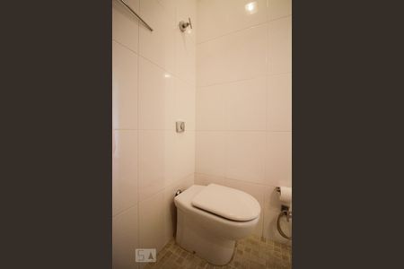 Apartamento para alugar com 78m², 2 quartos e 1 vaga Apartamento para alugar com 78m², 2 quartos e 1 vagaBanheiro