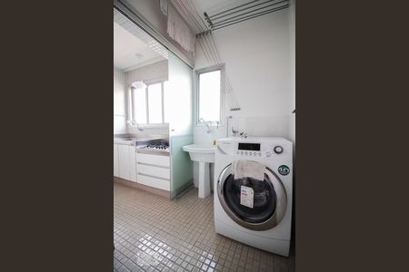 Apartamento para alugar com 78m², 2 quartos e 1 vaga Apartamento para alugar com 78m², 2 quartos e 1 vagaÁrea de Serviço