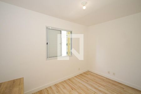 Quarto de apartamento para alugar com 2 quartos, 68m² em Parque Reboucas, São Paulo