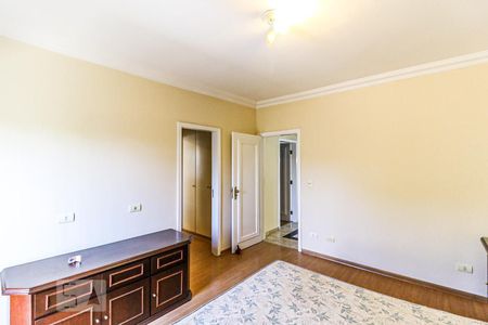 Casa para alugar com 216m², 4 quartos e 2 vagasSuíte 1