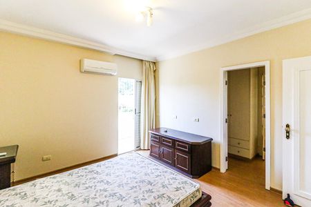 Casa para alugar com 216m², 4 quartos e 2 vagasSuíte 1