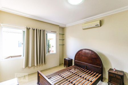 Casa para alugar com 216m², 4 quartos e 2 vagasQuarto 1