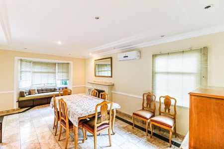 Sala de jantar de casa para alugar com 4 quartos, 216m² em Jardim Petrópolis, São Paulo