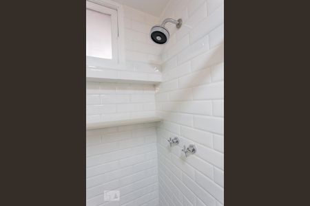 Banheiro de apartamento para alugar com 1 quarto, 48m² em Consolação, São Paulo