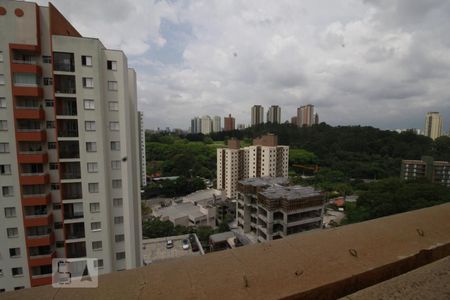 Apartamento à venda com 147m², 4 quartos e 3 vagasVista do quarto 2