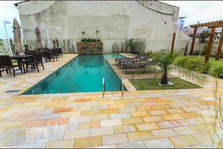 Studio para alugar com 40m², 1 quarto e 1 vaga Studio para alugar com 40m², 1 quarto e 1 vagaÁrea Comum - Piscina