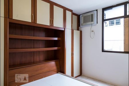 Apartamento para alugar com 80m², 2 quartos e 1 vagaQuarto - Suíte